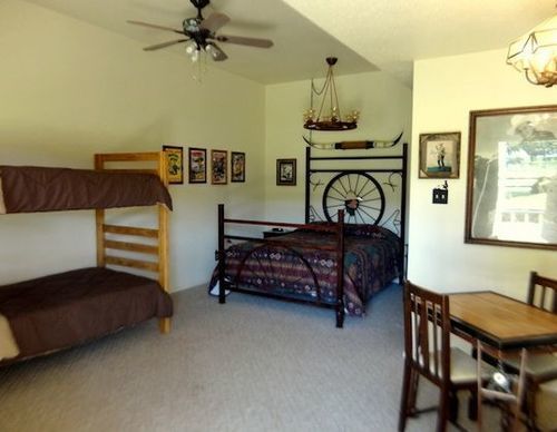 Lone Oak Ranch & Retreat Gainesville Exterior photo